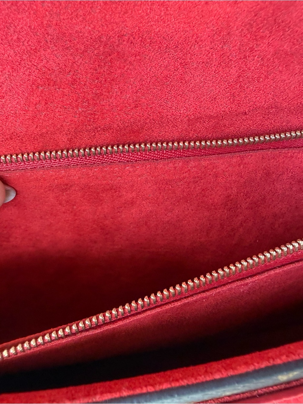 Louis Vuitton Victoire Monogram Chain Bag - Picture 10 of 10